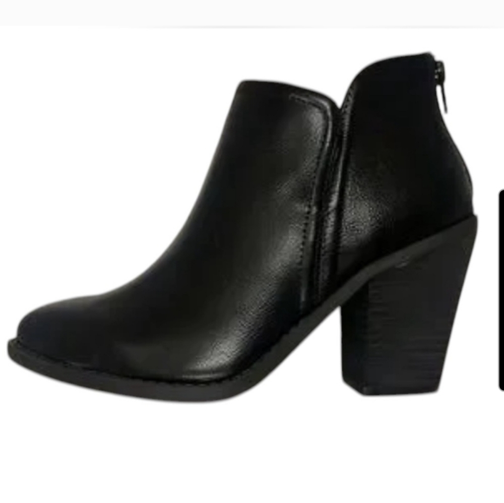 Joie Black Leather Booties Kayden Boots Size 7.5 Capsule Minimalist Classy